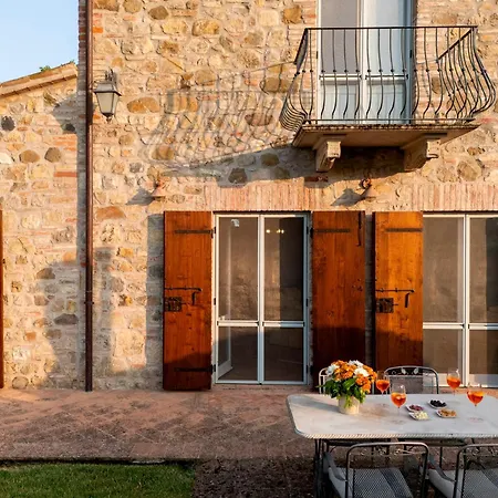 Aperolli 4, Emma ヴィラ トーディ